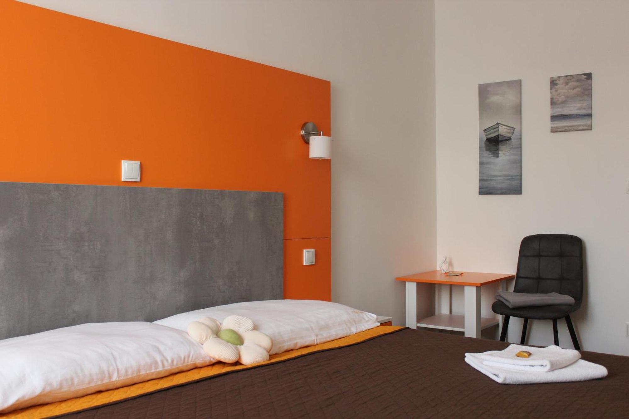 Apartments Verona Карлови Вари Екстериор снимка