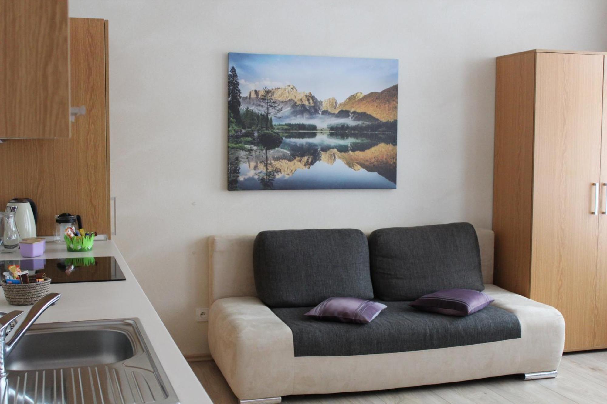 Apartments Verona Карлови Вари Екстериор снимка